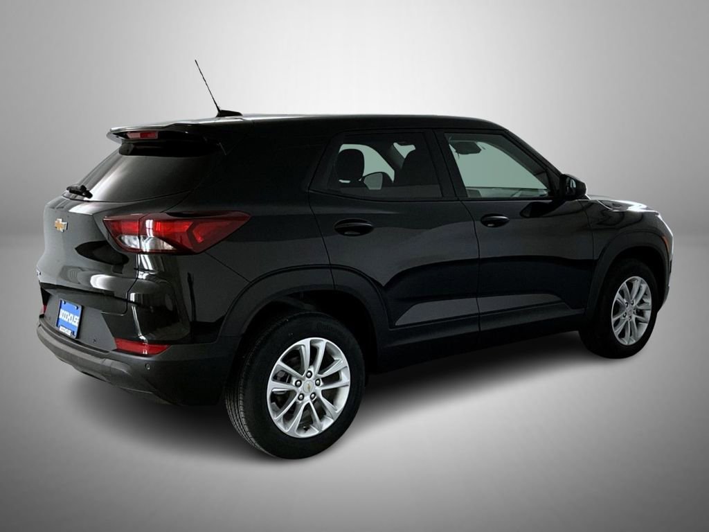 New 2026 Chevrolet TrailBlazer LS w/ LS Convenience Package AWD/4WD image 5