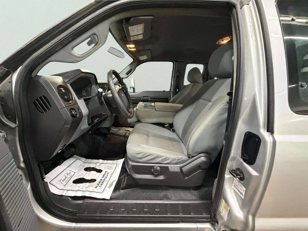 Used 2015 Ford F250 XL w/ XL Appearance Package image 13