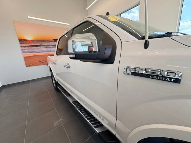 Used 2019 Ford F150 Lariat w/ Equipment Group 502A Luxury RWD image 13