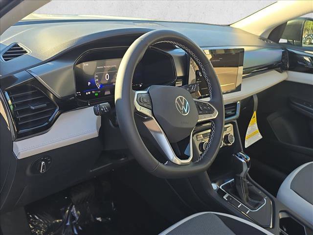 New 2026 Volkswagen Taos S image 6