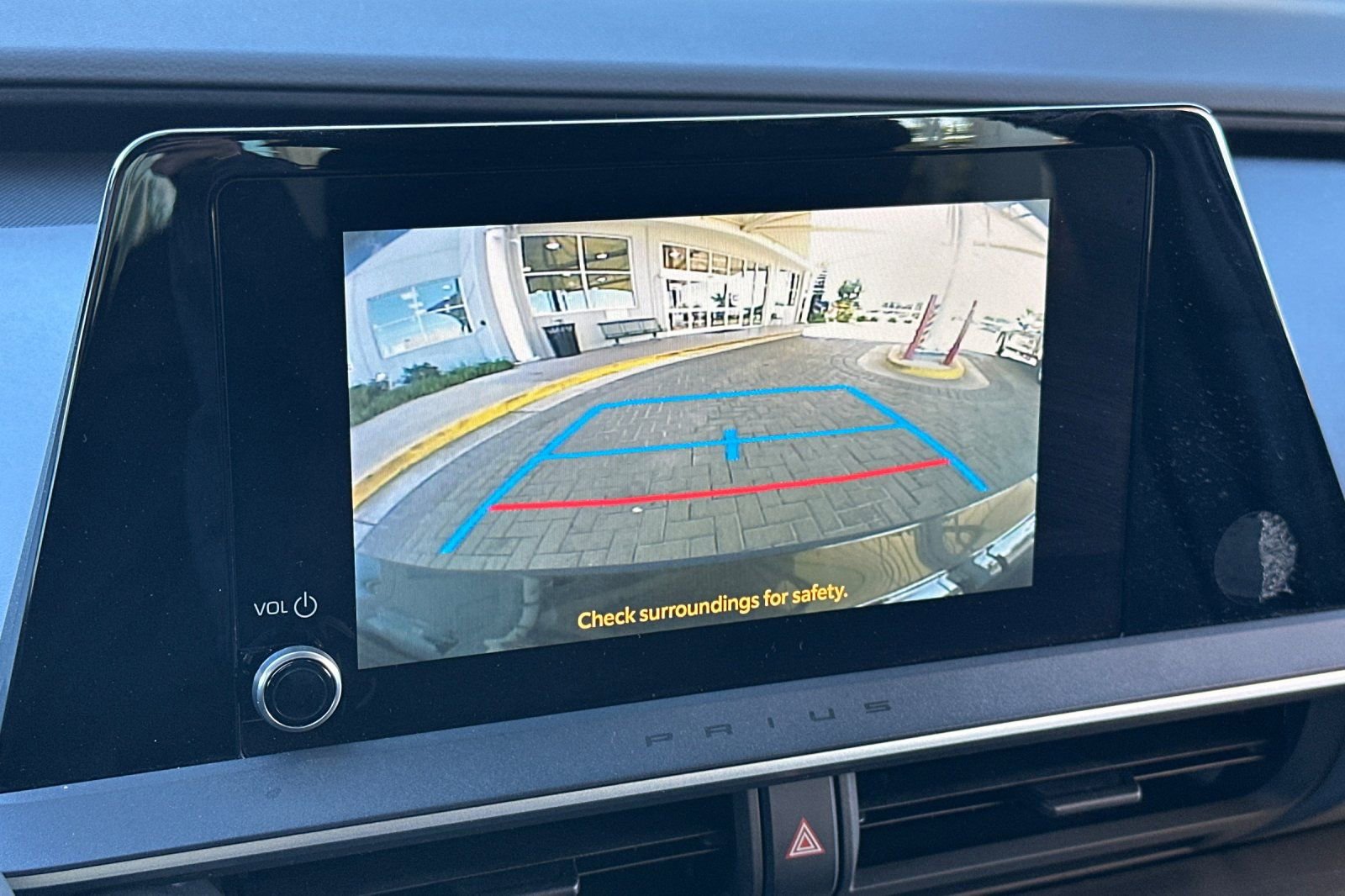 Used 2024 Toyota Prius LE image 22