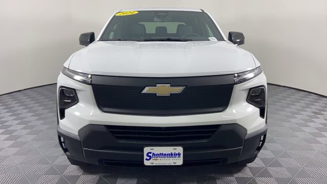 New 2024 Chevrolet Silverado EV W/T image 8