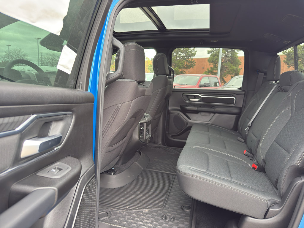 New 2026 RAM 1500 Big Horn AWD/4WD image 31