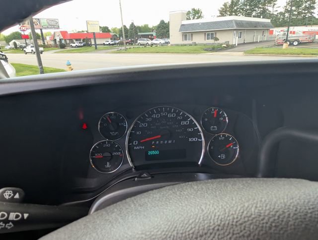 Used 2023 Chevrolet Express 3500 w/ Power Convenience Package RWD image 18