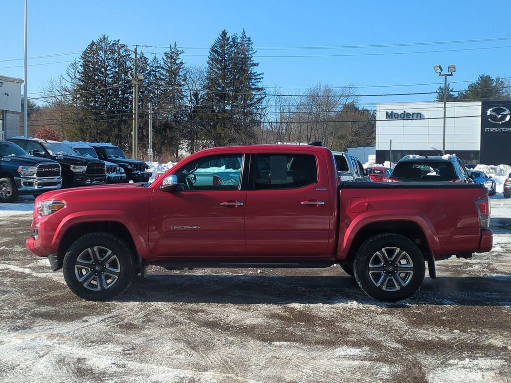 Used 2019 Toyota Tacoma Limited image 7