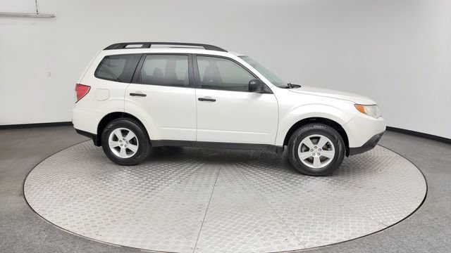 Used 2012 Subaru Forester 2.5X w/ Popular Pkg 2 AWD/4WD image 9