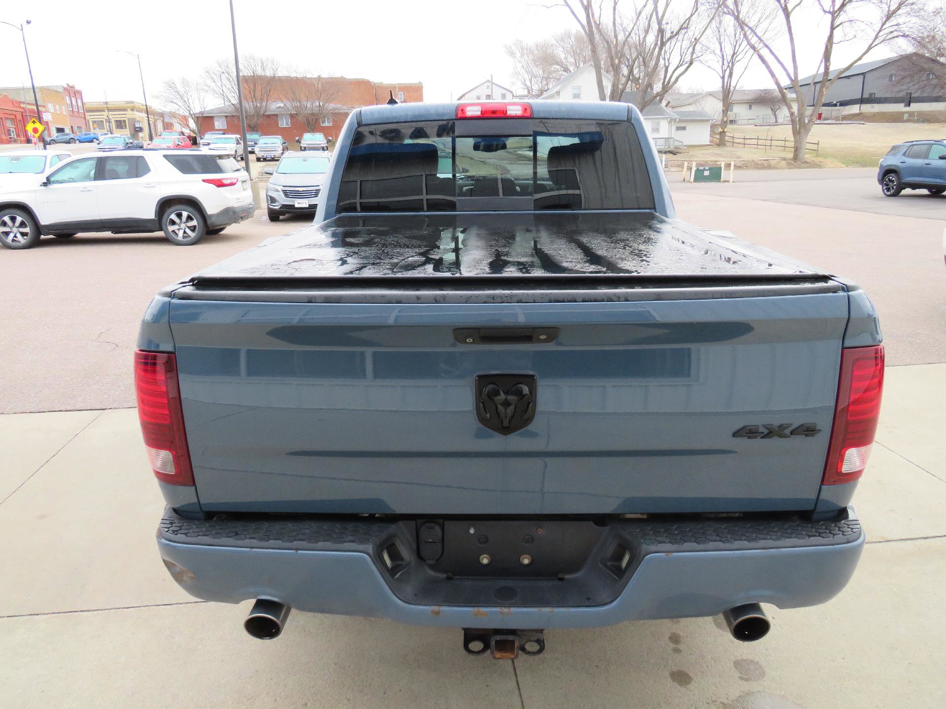 Used 2015 RAM 1500 Sport w/ Ceramic Blue Sport Package image 8