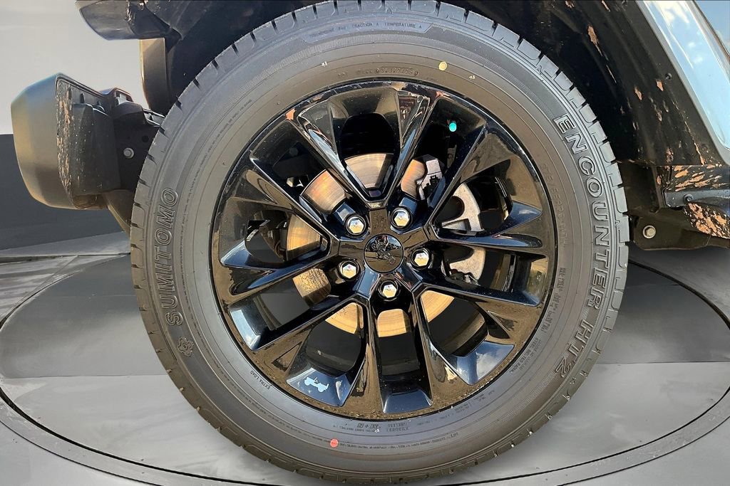 Used 2021 Jeep Wrangler Unlimited Sahara w/ Cold Weather Group image 33