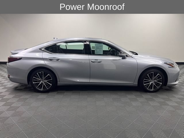 Certified 2025 Lexus ES 300h w/ Premium Package FWD image 4