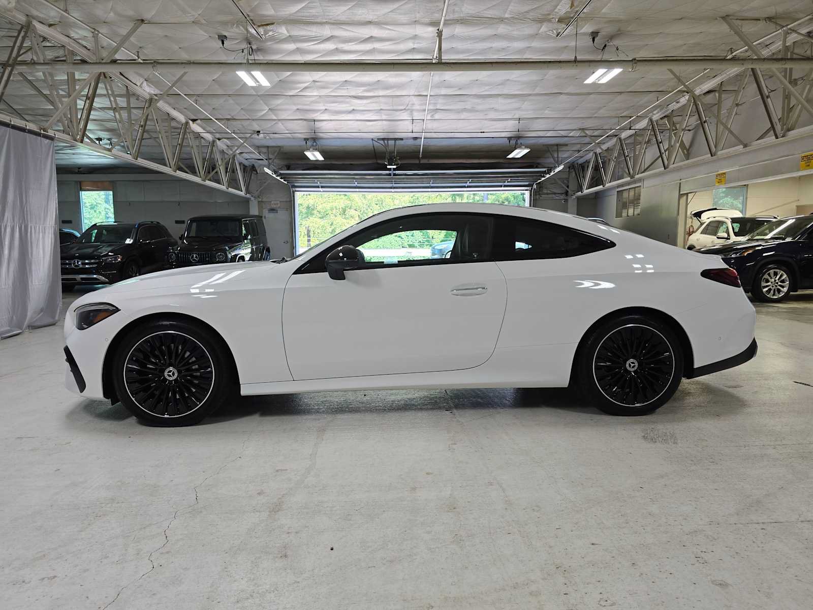New 2026 Mercedes-Benz CLE 300 4MATIC Coupe image 7