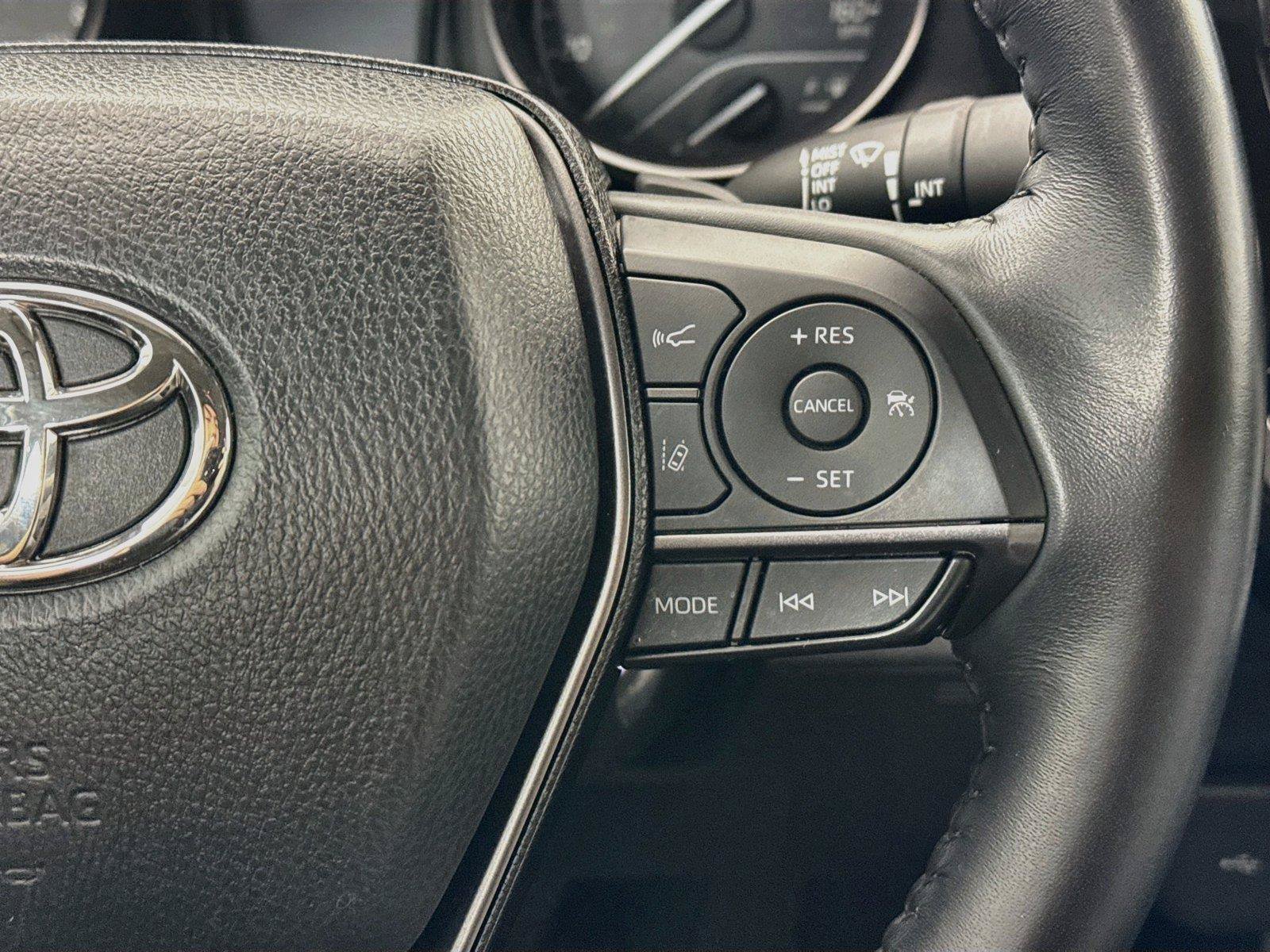 Certified 2024 Toyota Camry SE FWD image 17