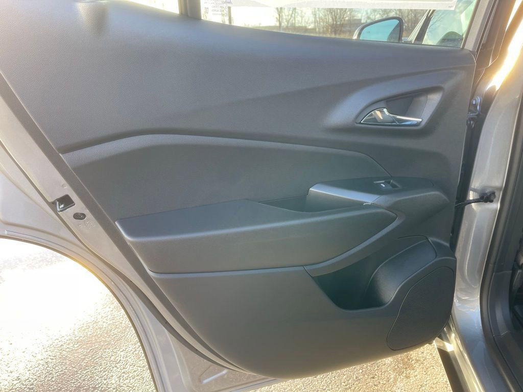 New 2026 Chevrolet Trax ACTIV w/ Sunroof Package image 23