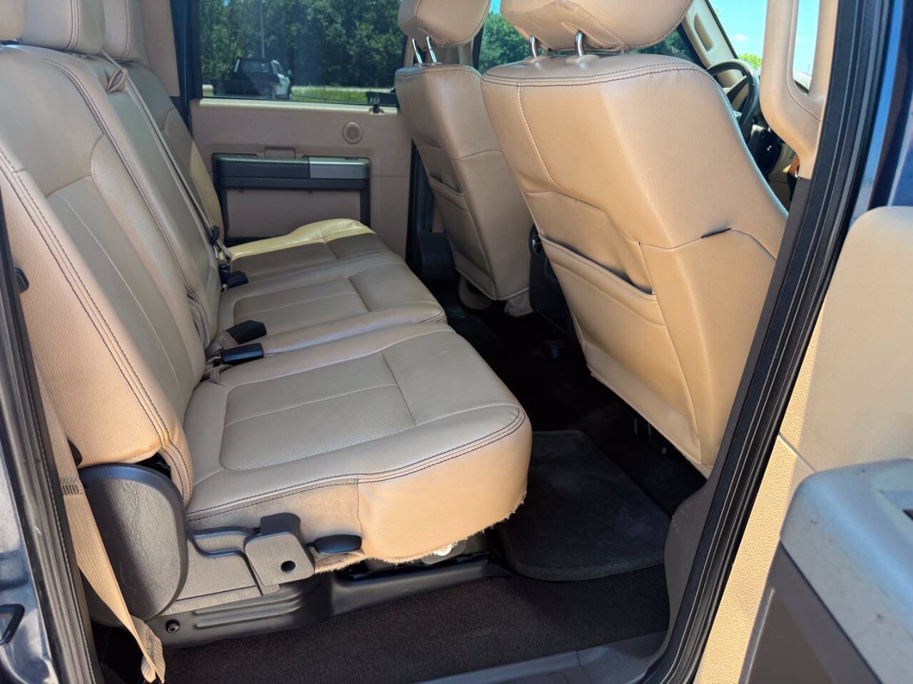Used 2016 Ford F250 Lariat w/ Lariat Ultimate Package AWD/4WD image 33