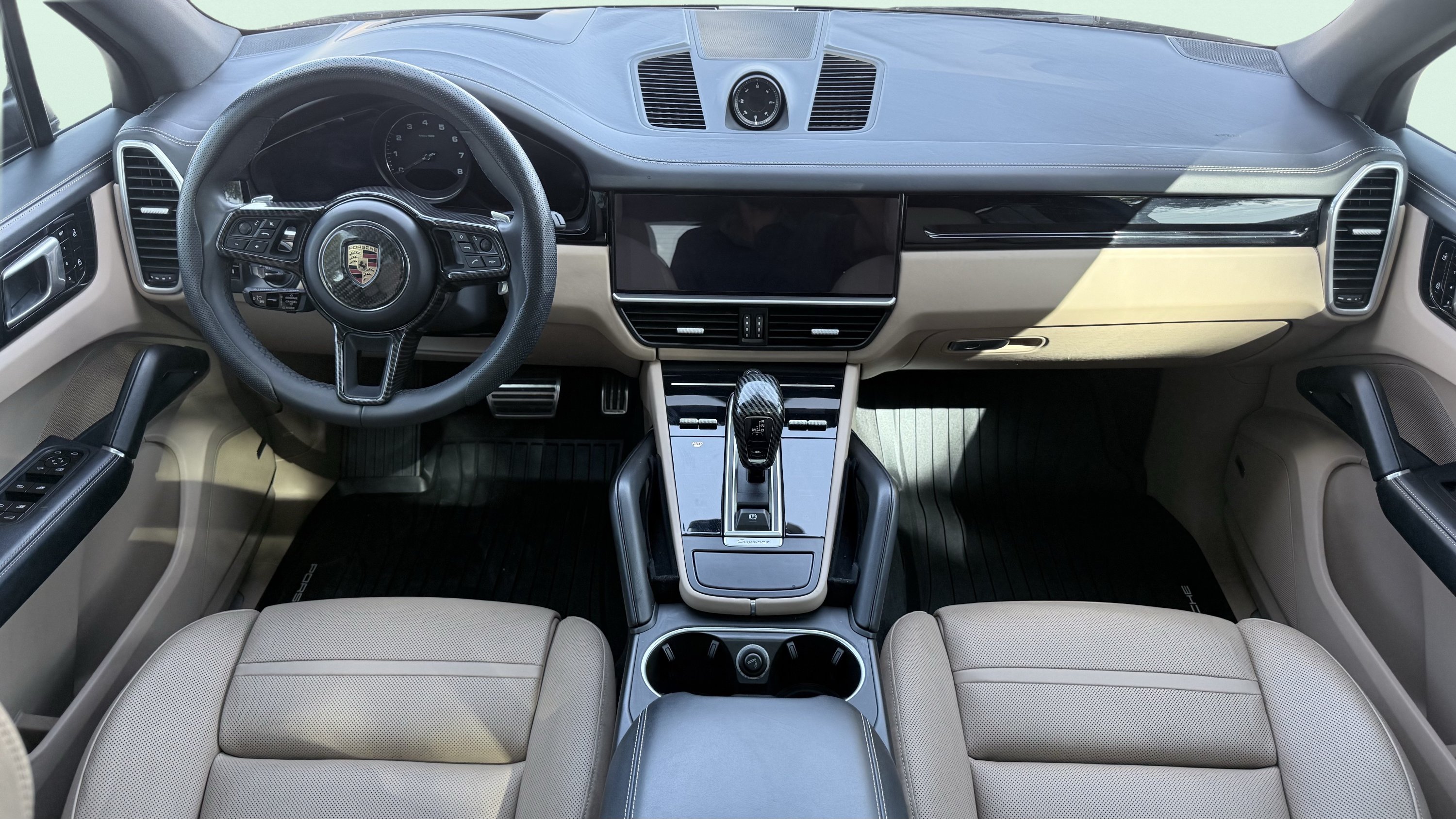 Used 2020 Porsche Cayenne S AWD/4WD image 2