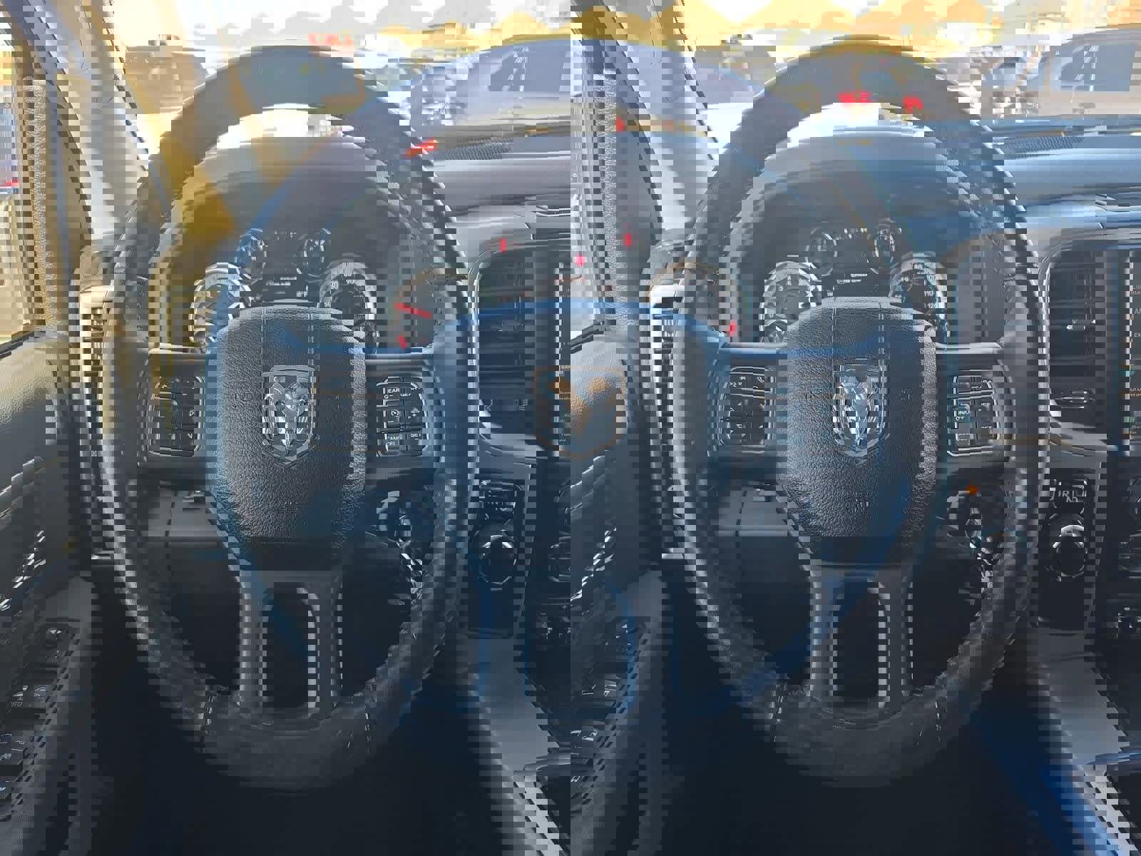 Used 2015 RAM 1500 Lone Star image 22