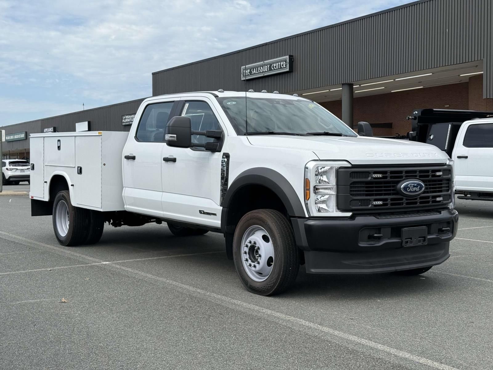 New 2025 Ford F550 4x4 Crew Cab Super Duty