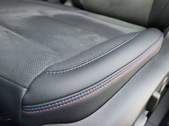 New 2026 Chevrolet Blazer EV RS w/ LPO, Blackout Package FWD image 31