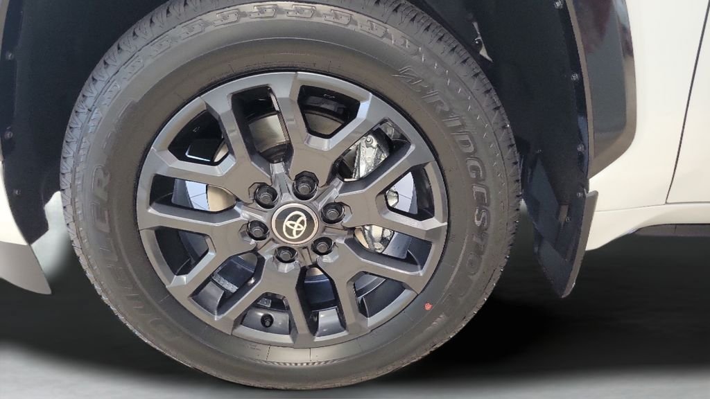 New 2026 Toyota Sequoia Platinum AWD/4WD image 9