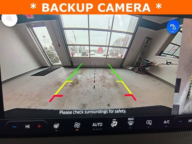 New 2025 Ford Maverick Lariat w/ Black Appearance Package image 19