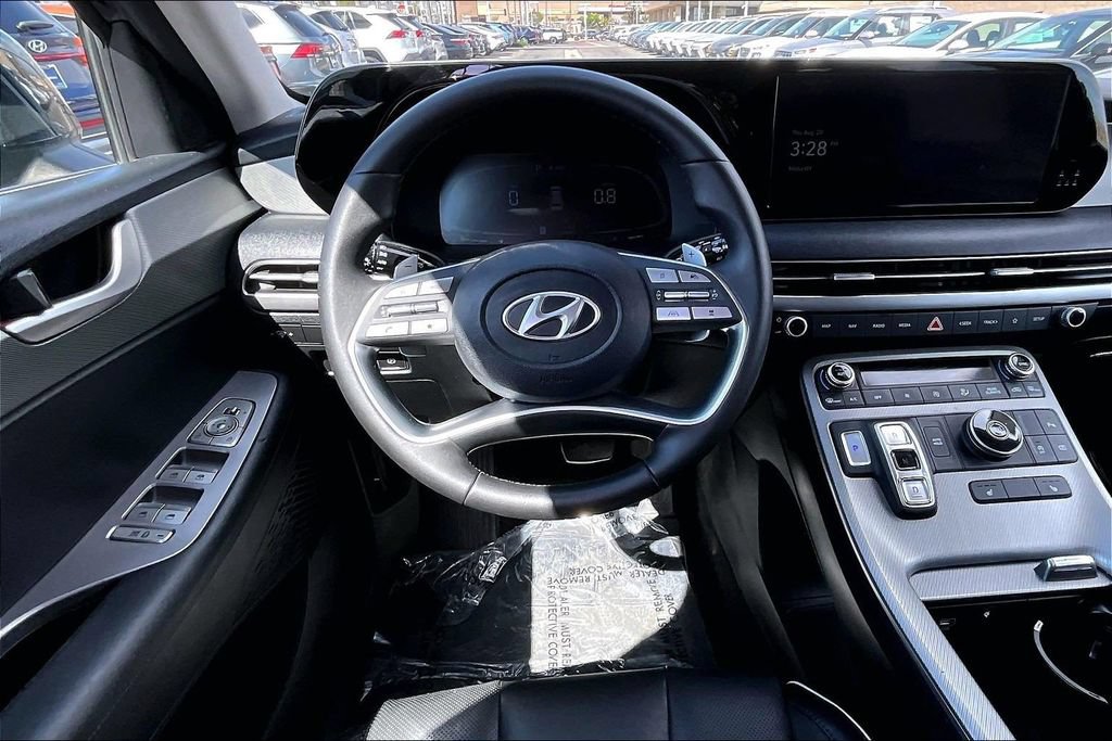 Certified 2024 Hyundai Palisade SEL FWD image 8