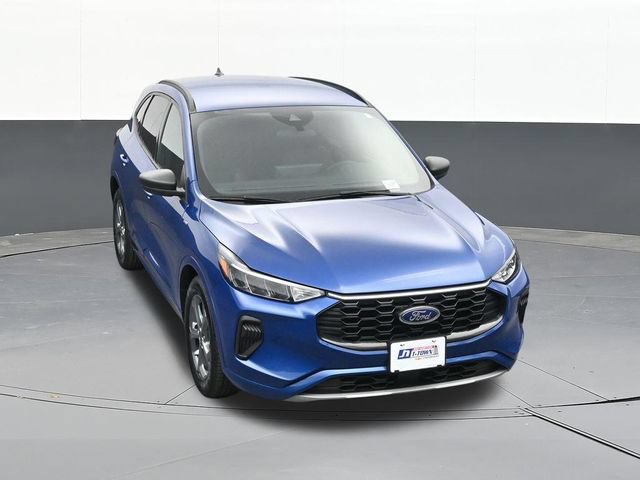 Used 2023 Ford Escape ST-Line w/ Tech Pack #1 FWD image 59