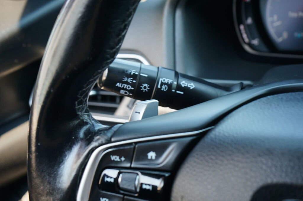 Used 2018 Honda Accord Sport image 20