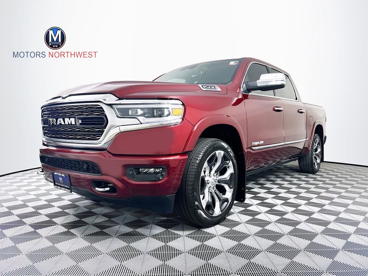Used 2022 RAM 1500 Limited w/ Body-Colour Bumper Group