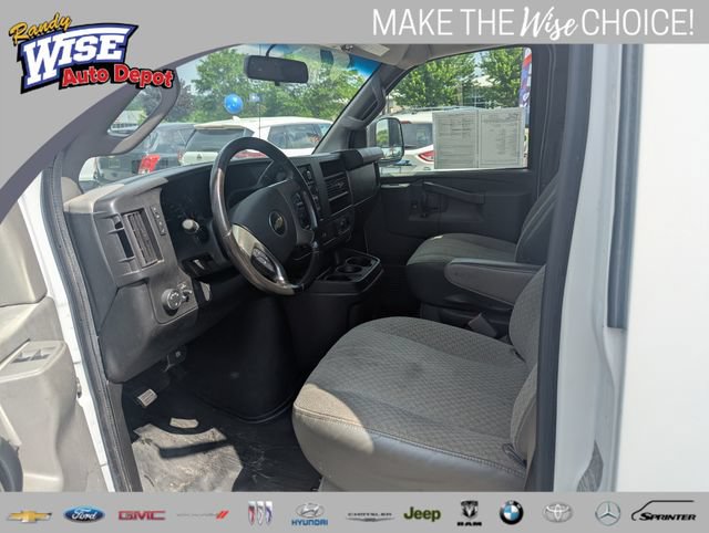 Used 2019 Chevrolet Express 2500 w/ Communications Package RWD image 9