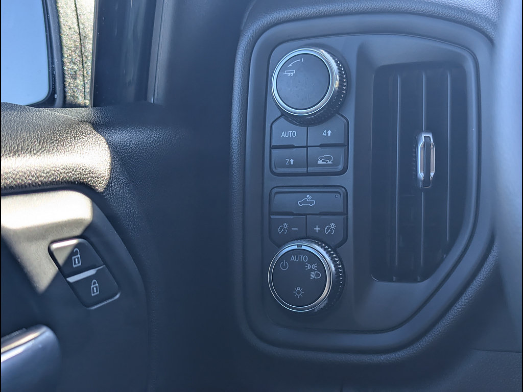 Used 2023 GMC Sierra 1500 Pro w/ Graphite Edition AWD/4WD image 26