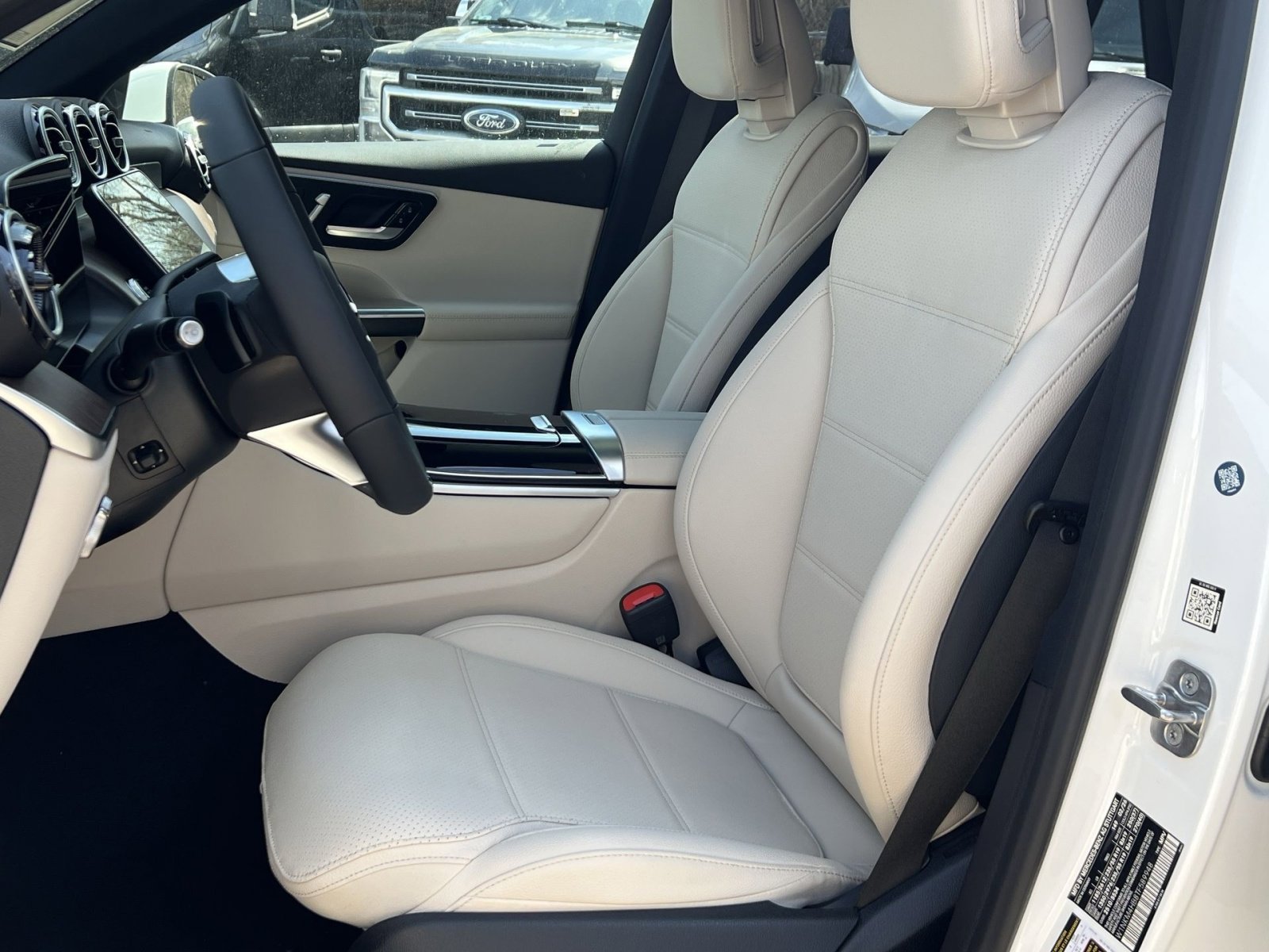 New 2026 Mercedes-Benz GLC 300 4MATIC image 11