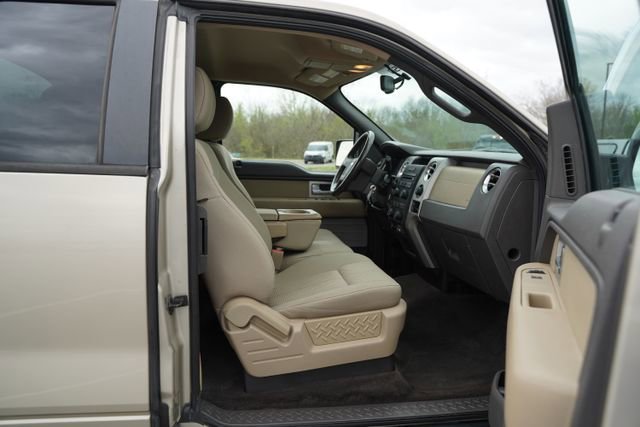 Used 2010 Ford F150 XLT image 17