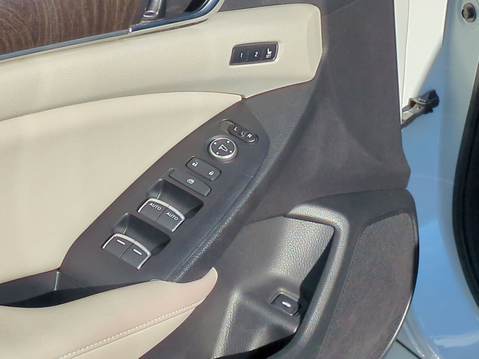 Used 2022 Honda Accord Touring image 15