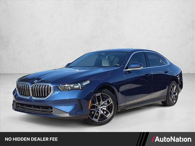 Certified 2026 BMW 540i xDrive w/ Premium Package AWD/4WD image 1