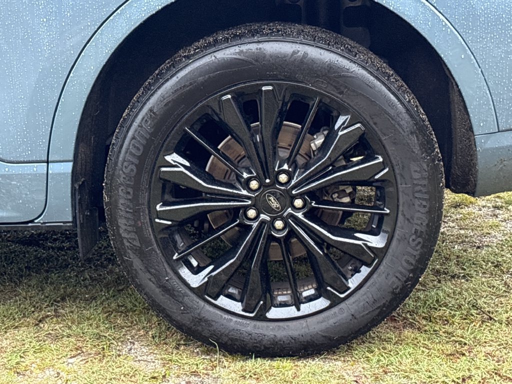Certified 2023 Ford Escape ST-Line Elite AWD/4WD image 19