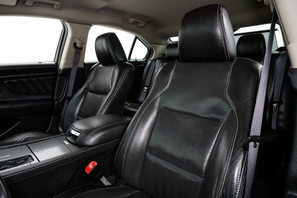 Used 2010 Ford Taurus Limited image 8