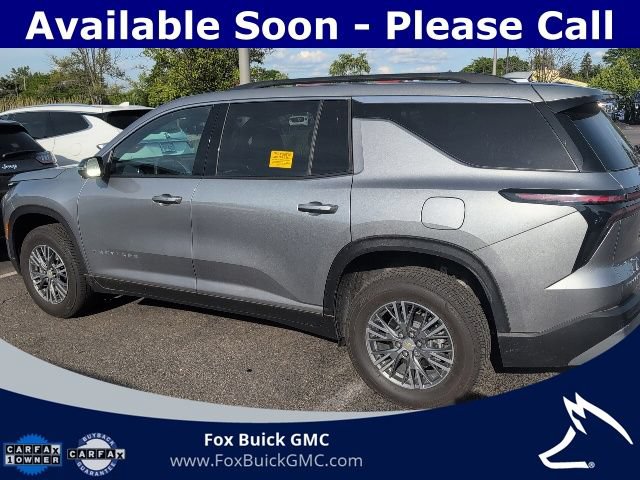 Used 2025 Chevrolet Traverse LT w/ Driver Confidence Package AWD/4WD image 6