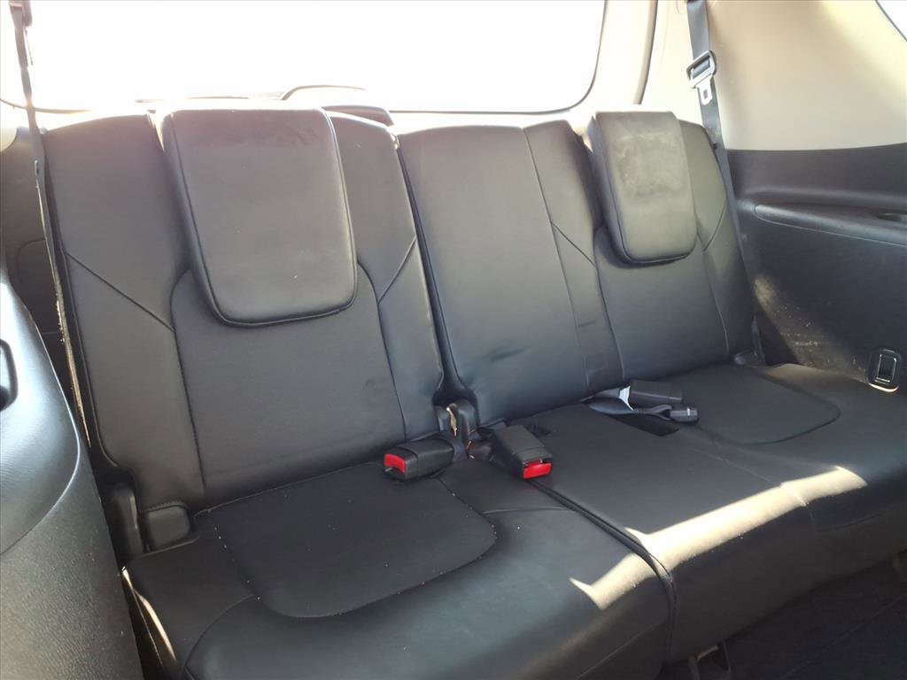 Used 2021 Nissan Armada Platinum w/ Captain's Chairs Package image 15