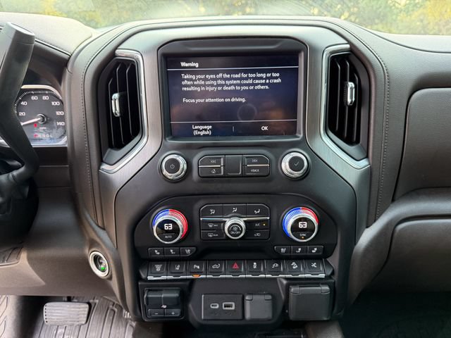 Used 2022 GMC Sierra 2500 Denali w/ Technology Package AWD/4WD image 16
