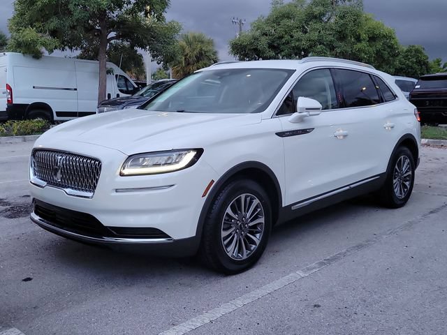 Certified 2022 Lincoln Nautilus FWD w/ Premium Package image 2