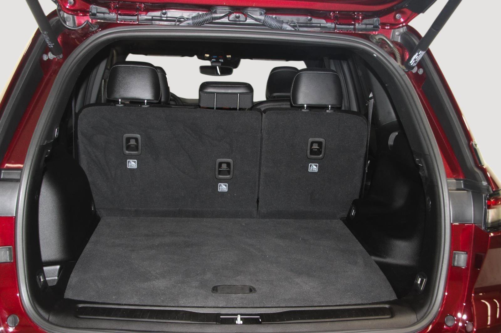Used 2024 Jeep Grand Cherokee Altitude image 23