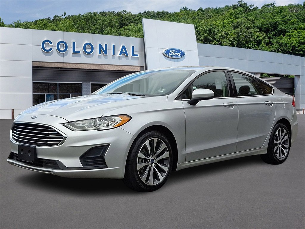 Certified 2019 Ford Fusion SE image 3