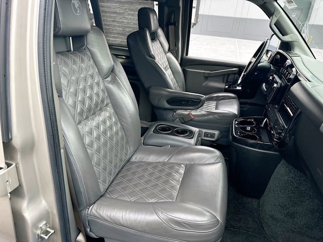 Used 2022 Chevrolet Express 2500 w/ Enhanced Convenience Package image 14