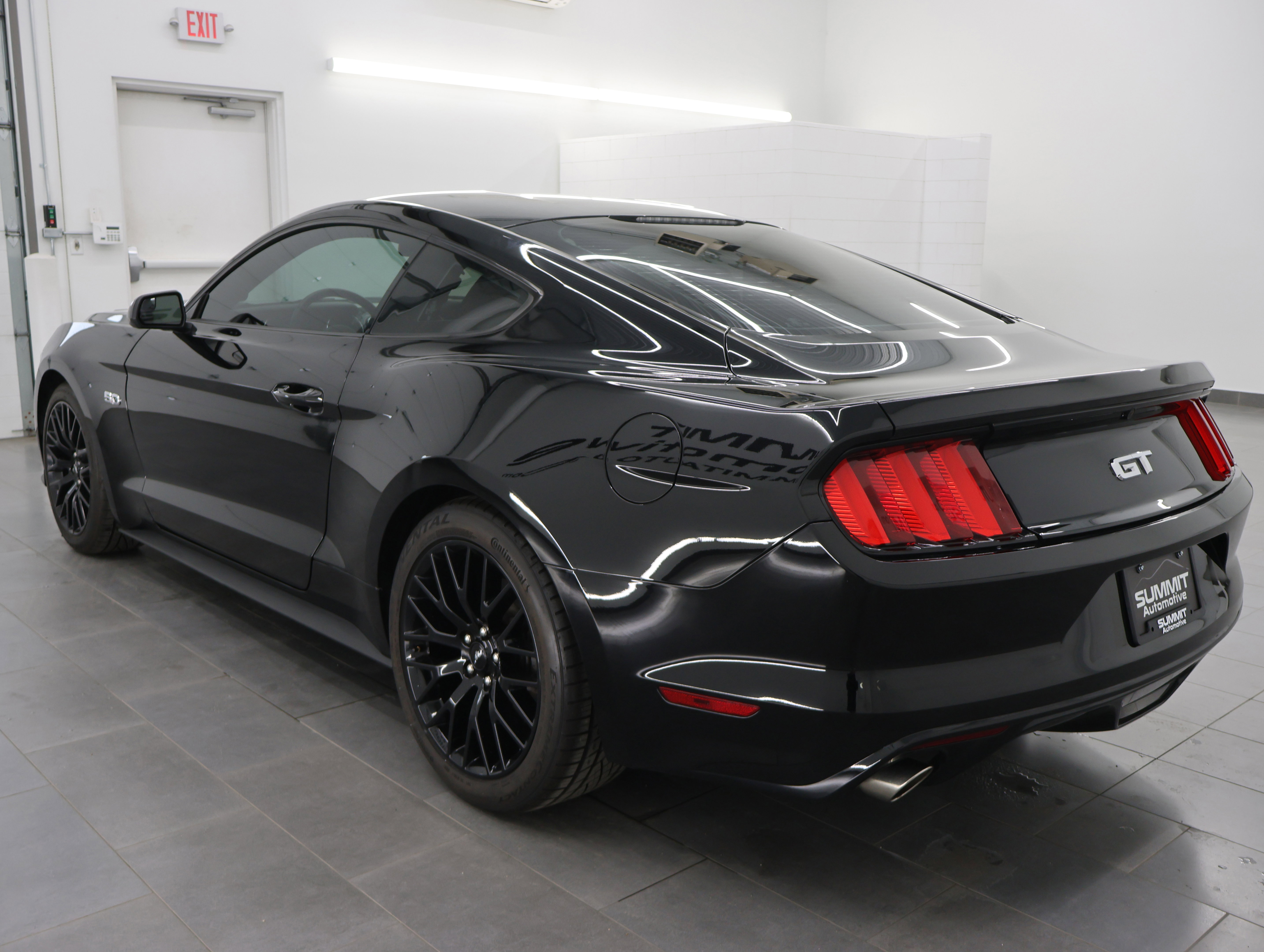 Used 2016 Ford Mustang GT w/ GT Performance Package RWD image 6