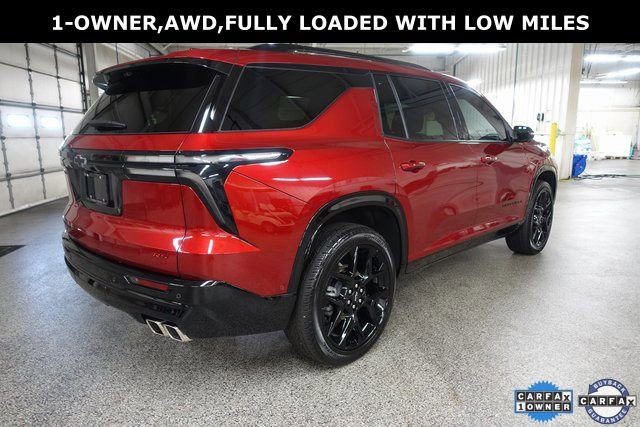 Used 2024 Chevrolet Traverse RS w/ LPO, Floor Liner Package AWD/4WD image 7