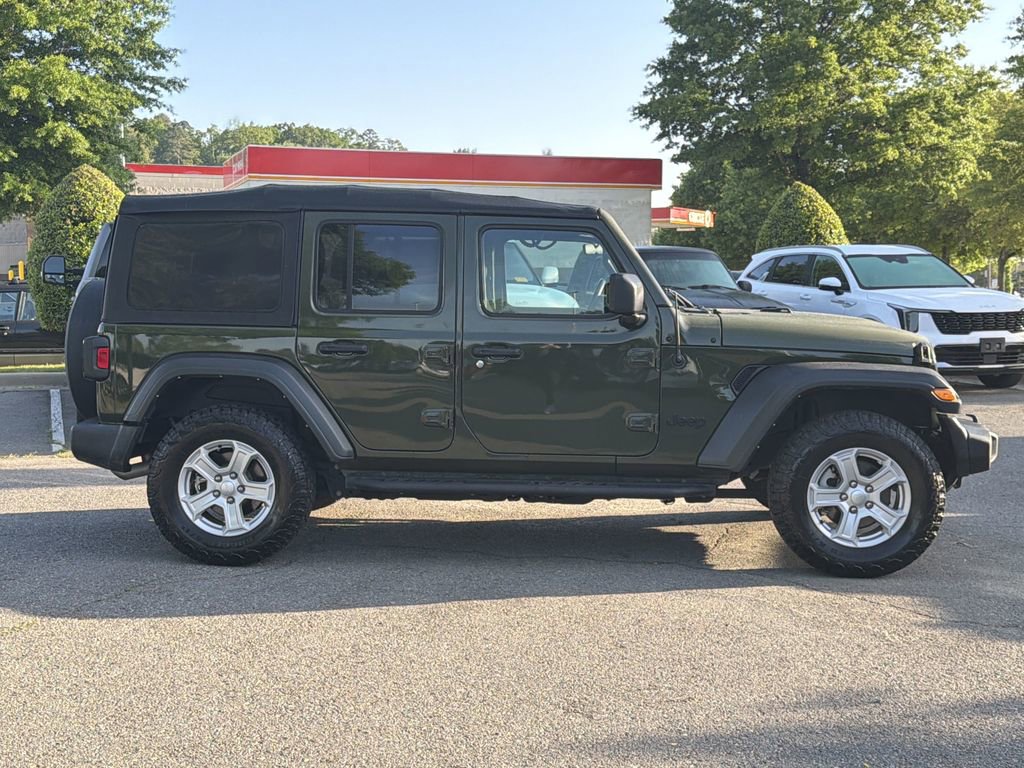 Used 2022 Jeep Wrangler Unlimited Sport AWD/4WD image 2