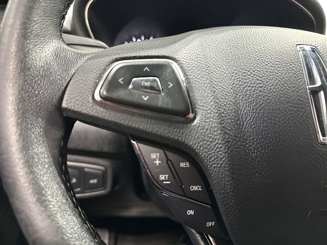 Used 2017 Lincoln MKC Premiere image 18
