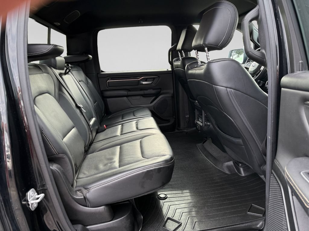 Used 2020 RAM 1500 Rebel AWD/4WD image 17