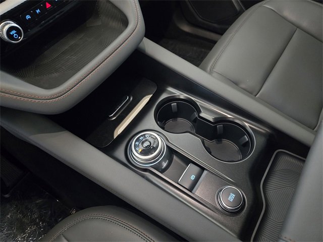 New 2025 Ford Explorer Active w/ Active Comfort Package image 16