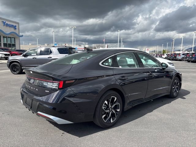 Used 2024 Hyundai Sonata SEL image 3