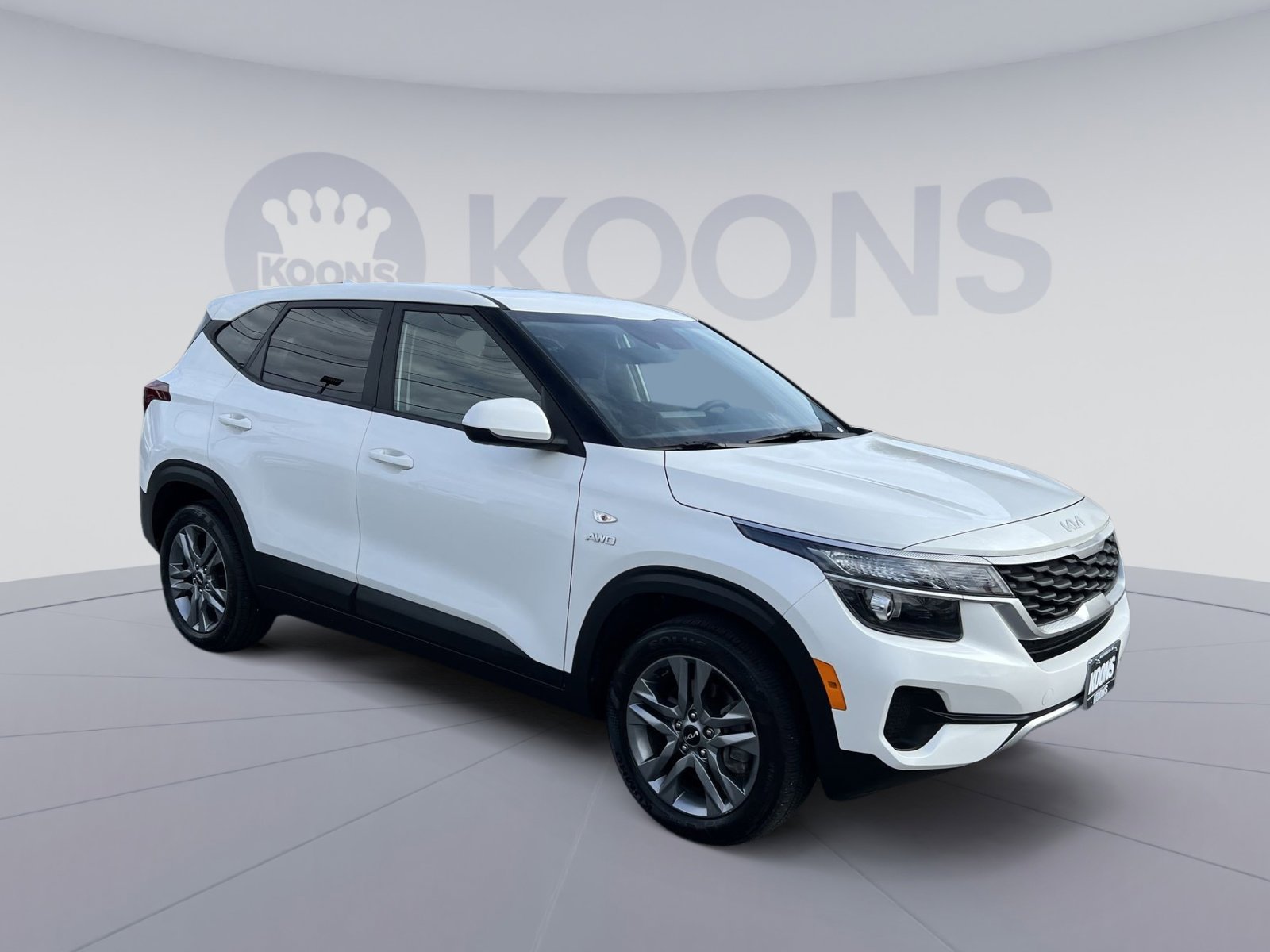 Used 2023 Kia Seltos LX image 10